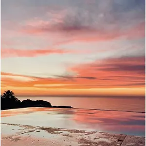 https://capestays-villa-infinity.hotels-capetown.com